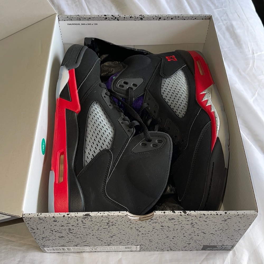 AIR JORDAN RETRO 5 "TOP 3"